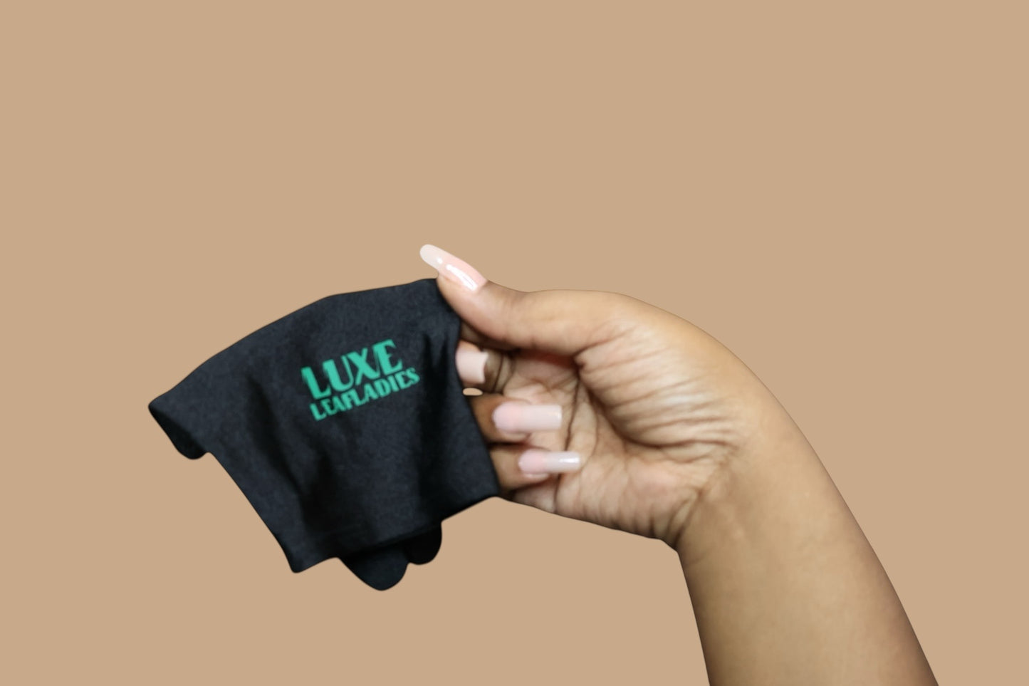 Luxe Leaf Lady Glove